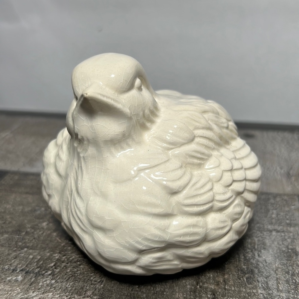 Arnel's Vintage 1974 Glazed Ceramic Mold Pottery Bird Figurine